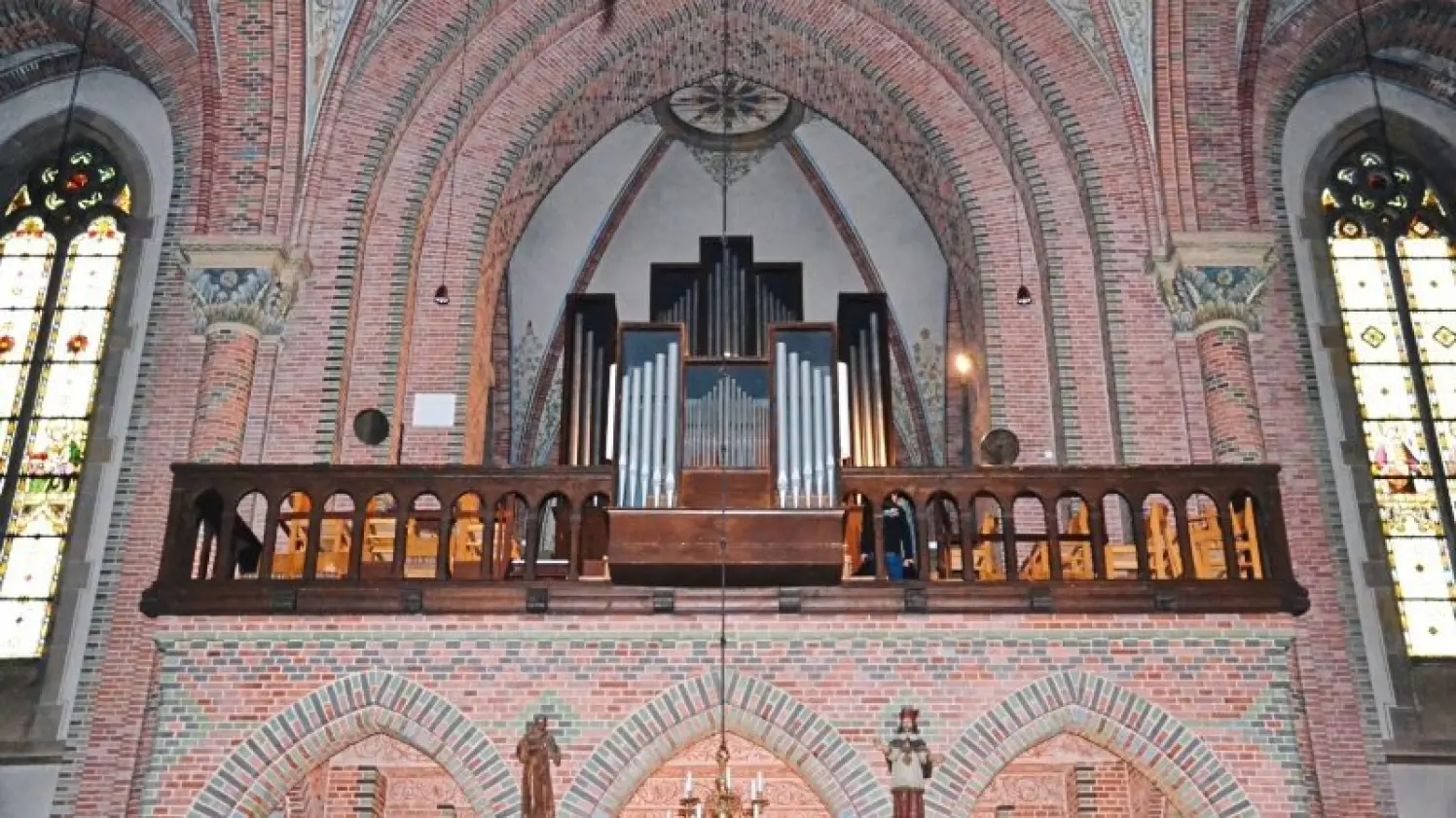 Papenburger Orgel steht im Internet zum Verkauf