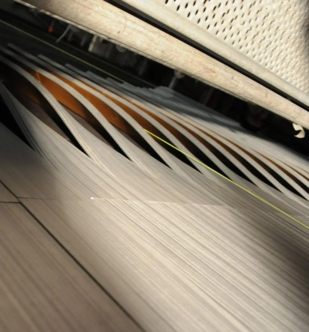 Walcker-Orgel in Papenburger Kirche schimmert in silberner Fassade